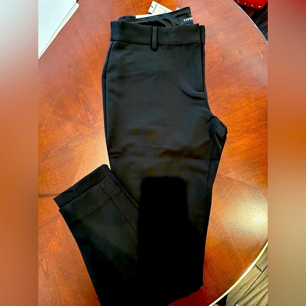 Express Women's Black Skinny Pants, Size 8R